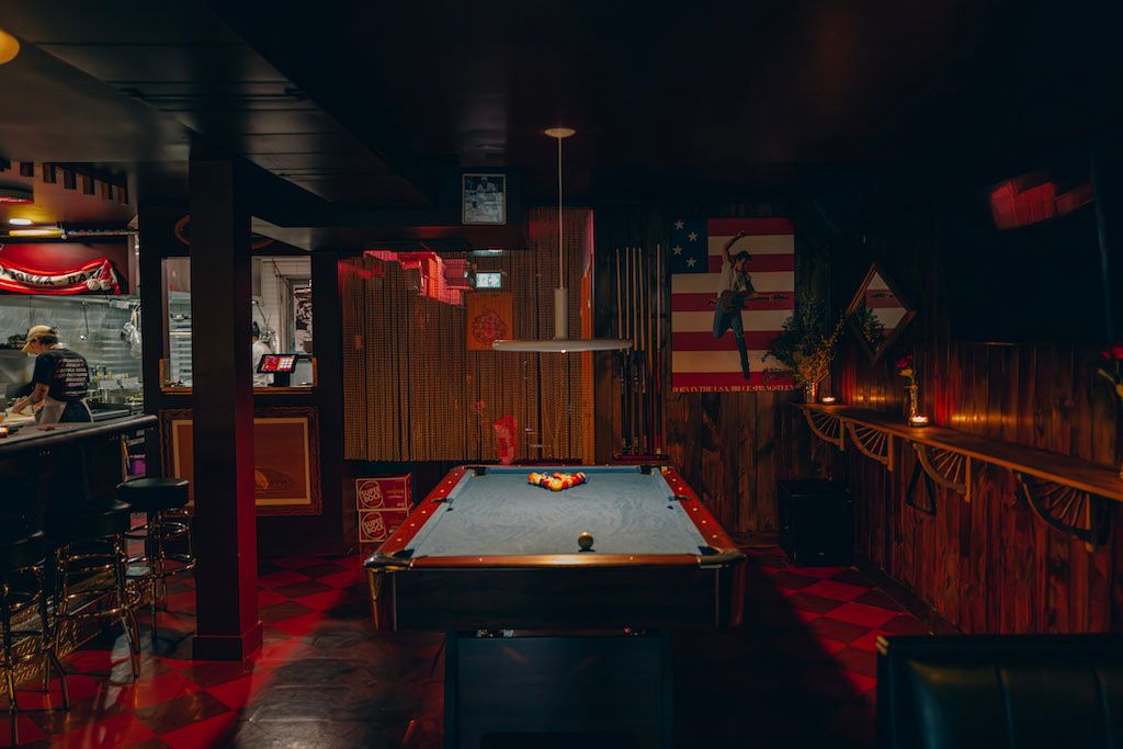 Double’s Late Night — photo 1