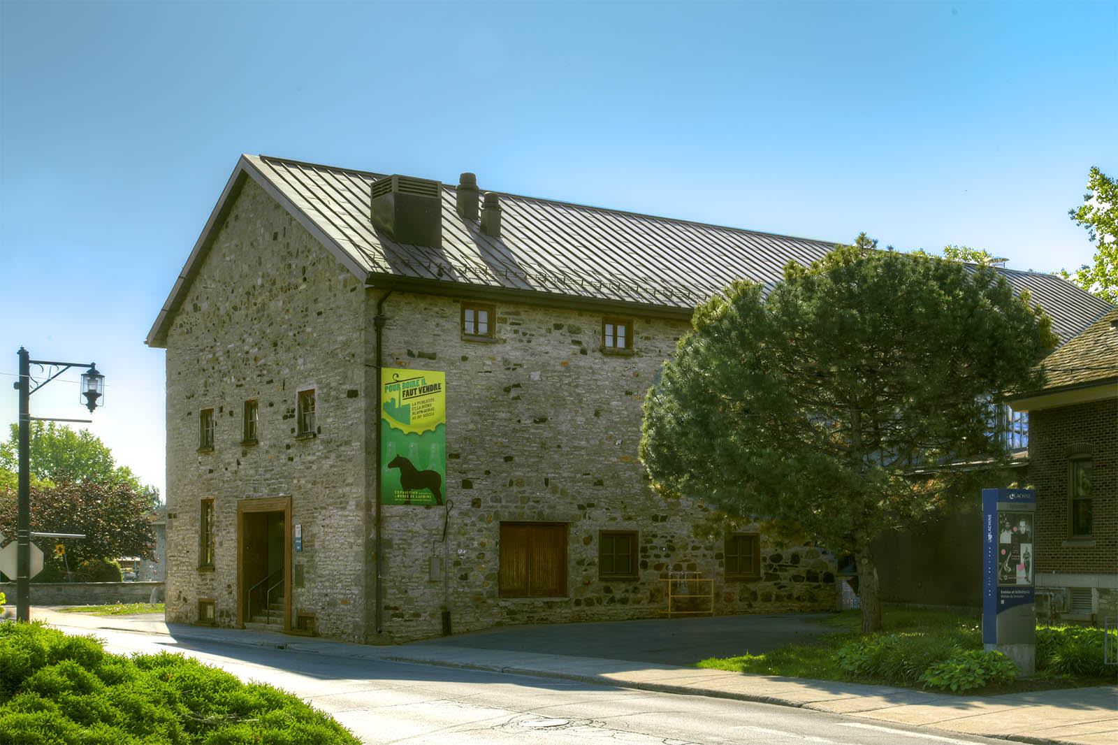 L’Entrepôt, maison de la culture de Lachine — photo 2
