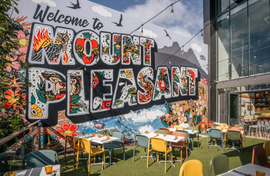Mount Pleasant Vintage & Provisions — photo 2