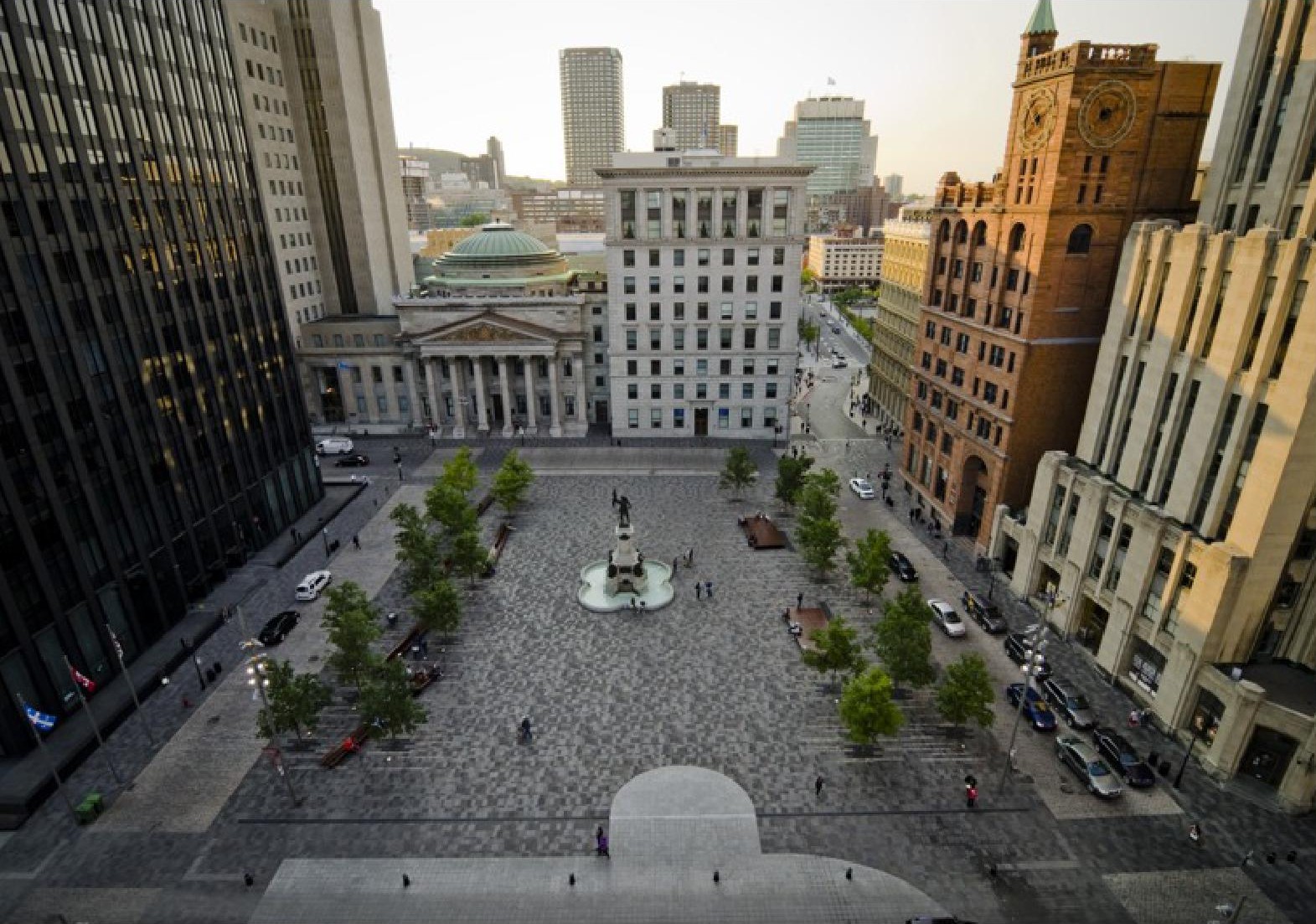 Place d'Armes — photo 1