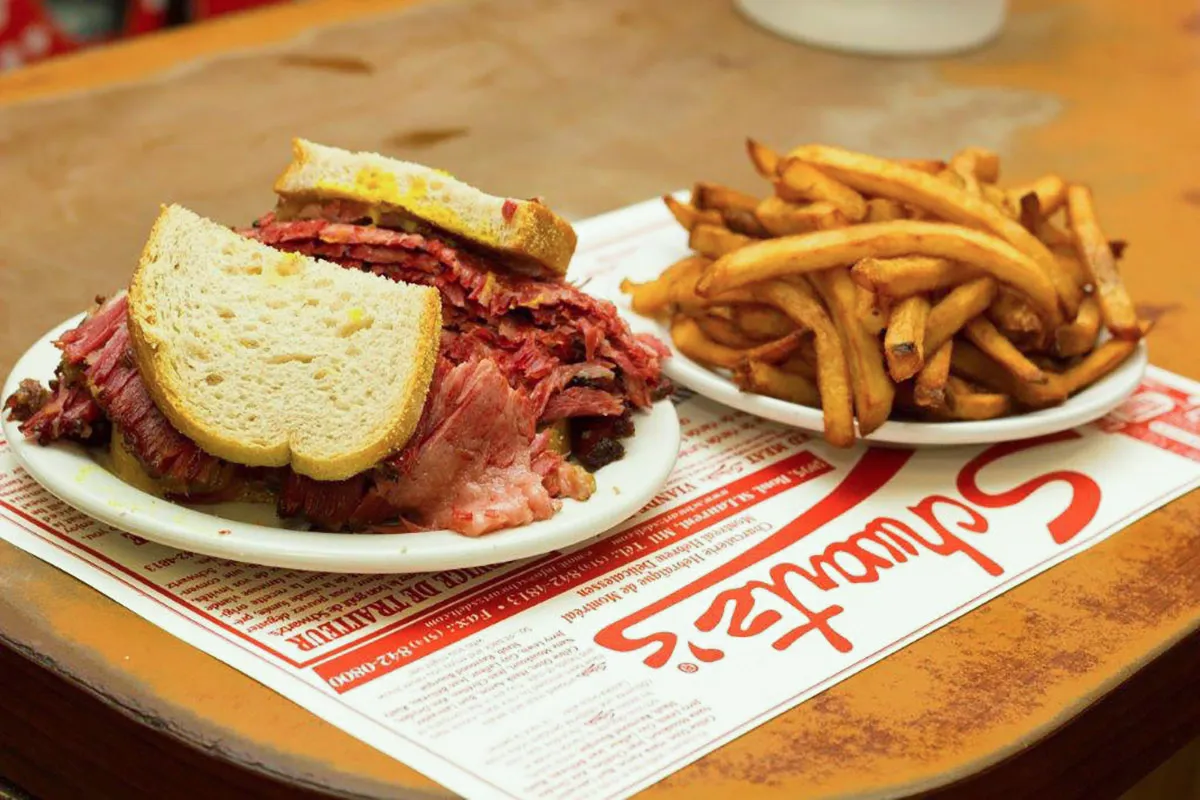 Schwartz’s — photo 3